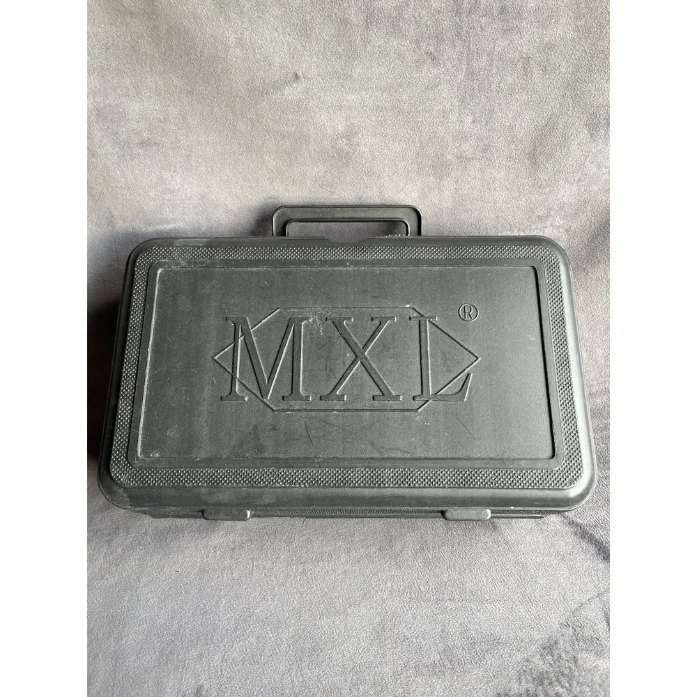 MXL 990 Condenser Studio Microphone Tested Good Condition w/ Case & Mount